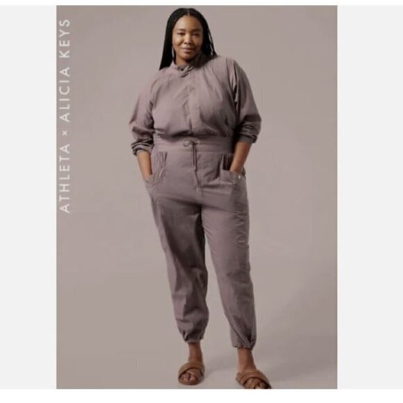 Athleta x Alicia Keys Parachute Open Back Utility Jumpsuit Smokey Almond RT$209 - Picture 1 of 10